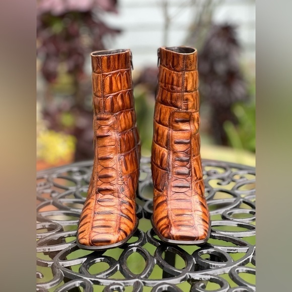Via Spiga — Vintage Crocodile Heeled Ankle Boots - Picture 2 of 6